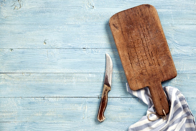 Select Chopping Boards That Are Made From Nontoxic Wooden Materials