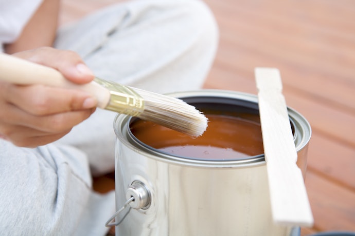 Thicker Varnishes Leave a Durable Coat