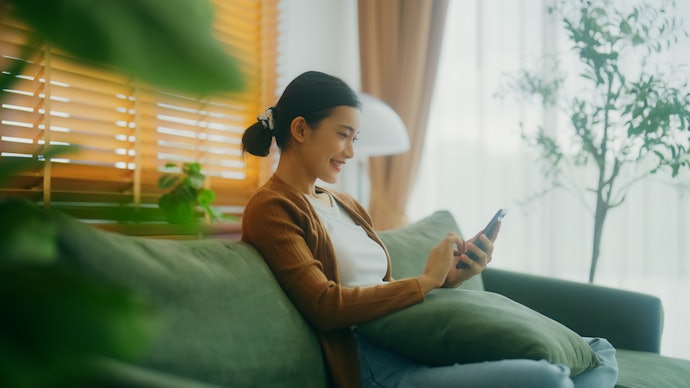 For Multi-Taskers Who Need All-Day Battery: Phones With Around 5,000 mAh Batteries and Power-Efficient Chipsets