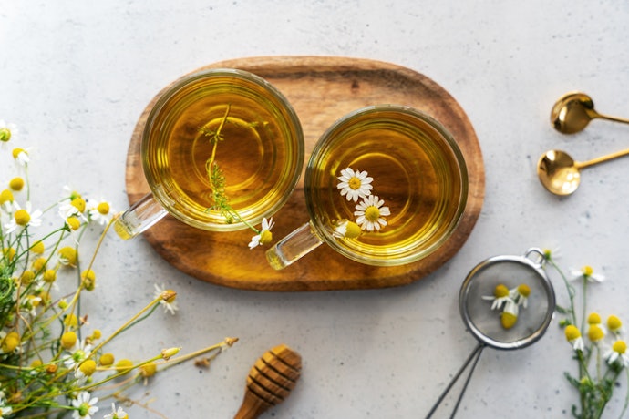 For Sweet, Soothing Flavor: Choose Chamomile With Honey