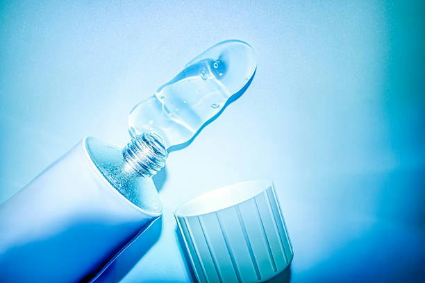 Gel or Silicone-Based: Light, Non-Greasy, and Ideal for Humid Weather