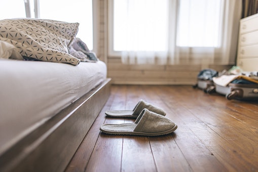 For Bedrooms and Living Spaces: Choose Low-Fume or Non-Spray Types
