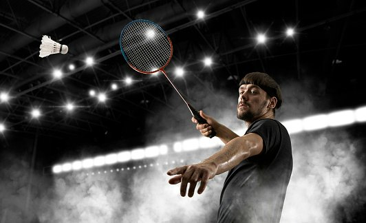 Advanced: Head-Heavy, Stiff-Shaft Rackets Deliver High Precision, Accuracy, and Power