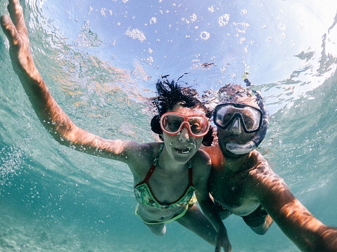 Select Cameras With 4K Video and Stable Frame Rates for Clear Underwater Footage
