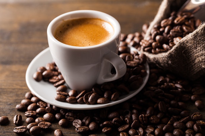For Espresso or Americano: Go for a Basic Machine With High Pressure