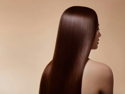 Dryness & Frizz: Moisturizing and Smoothing Serums