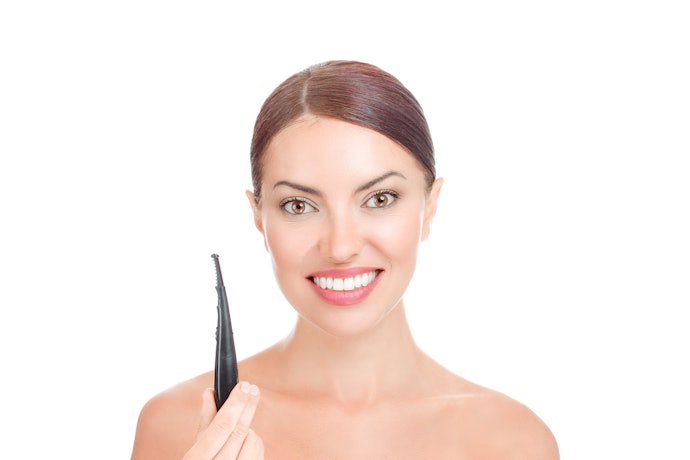 Wand Curlers for Small Eyes, Flat Lids, and Straight Downward Lashes
