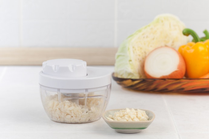 For Small Portions or Light Meal Prep, Choose a Manual Model
