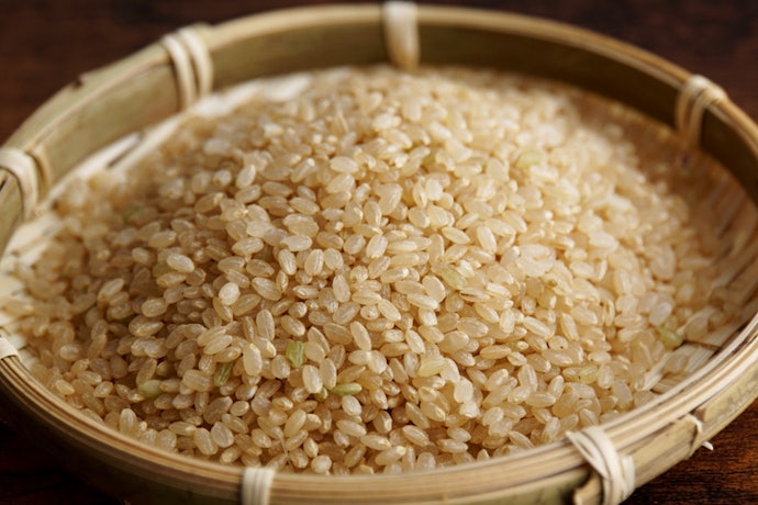 Locally Sourced or Organic Brown Rice for Added Freshness and Quality Assurance