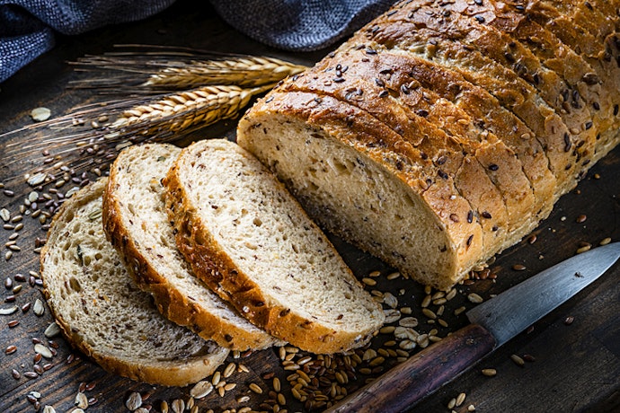 Select Whole Wheat for Healthier Daily Consumption