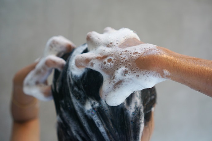 For Oily or Greasy Scalp, Look for Oil-Control Ingredients