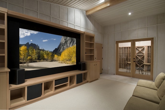 Choose 70 Inches and Above for Home Theater Setups