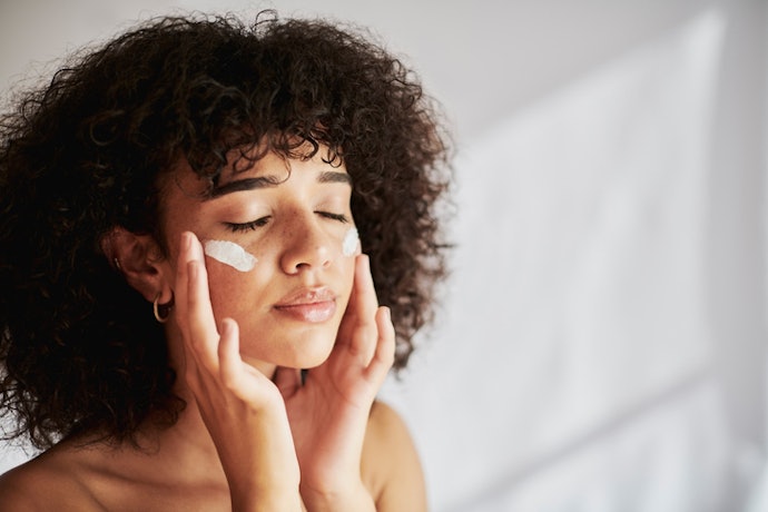 Opt for a Fragrance-Free Moisturizer With Soothing Ingredients Like Ceramides and Oatmeal