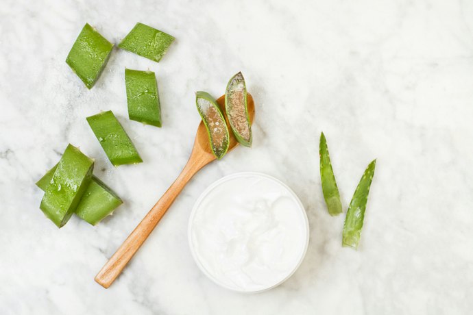 Soothing Ingredients Like Cica to Calm Irritation